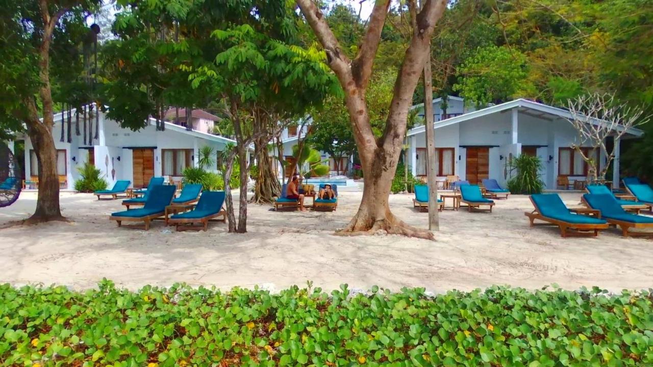The Mooring Resort Cape Panwa Экстерьер фото